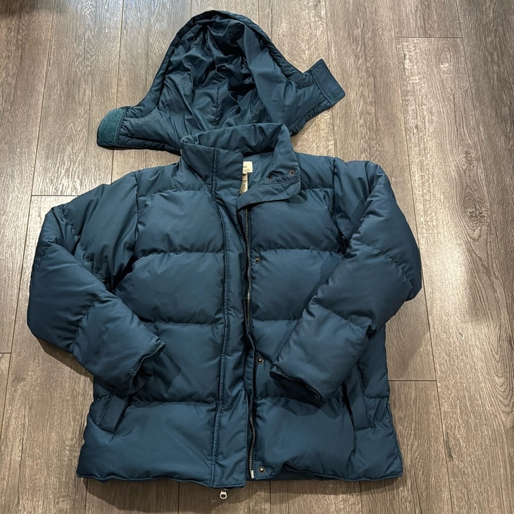 LL Bean vintage blue women’s down puffer coat M